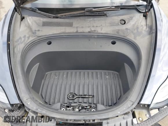 ✅ 2023 Tesla Model 3 • VIN: 5YJ3E1EA0PF644809 • Lot: 43271664. Listed on IAAI with 71,806 mi. Free auction sales archive from the USA and detailed vehicle history report at DreamBid. Image 10.