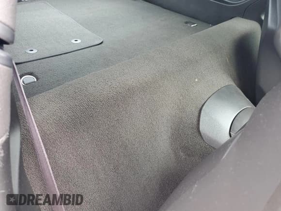 ✅ 2014 Chevrolet Corvette 2LT • VIN: 1G1YD2D74E5130618 • Lot: 61565525. Listed on Copart with 49,891 mi. Free auction sales archive from the USA and detailed vehicle history report at DreamBid. Image 10.