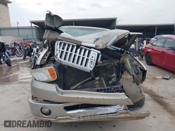 ✅ 2008 Lincoln Mark LT • VIN: 5LTPW16548FJ00470 • Lot: 43154233. Wystawiony na IAAI z przebiegiem 170 511 mil. Bezpłatny archiwum sprzedaży aukcyjnych z USA i szczegółowy raport historii pojazdu na DreamBid. Zdjęcie 11.