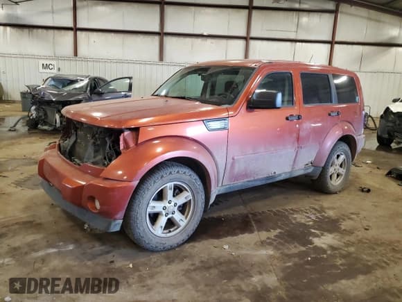 ✅ 2007 Dodge Nitro SLT • VIN: 1D8GU58K37W557144 • Lot: 90971195. Wystawiony na Copart z przebiegiem 242 538 mil. Bezpłatny archiwum sprzedaży aukcyjnych z USA i szczegółowy raport historii pojazdu na DreamBid. Zdjęcie 1.