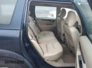 ✅ 2001 Volvo V70 • VIN: YV1SZ58D111029824 • Лот: 42869928. Опубликован ранее на IAAI с пробегом 182 707 миль. Бесплатный доступ к архиву аукционных продаж из США и подробный отчёт об истории автомобиля на DreamBid. Изображение 8.