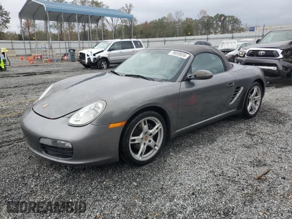 ✅ 2007 Porsche Boxster • VIN: WP0CA29857U711677 • Лот: 79859924. Опубликован ранее на Copart с пробегом 83 123 миль. Бесплатный доступ к архиву аукционных продаж из США и подробный отчёт об истории автомобиля на DreamBid. Изображение 1.