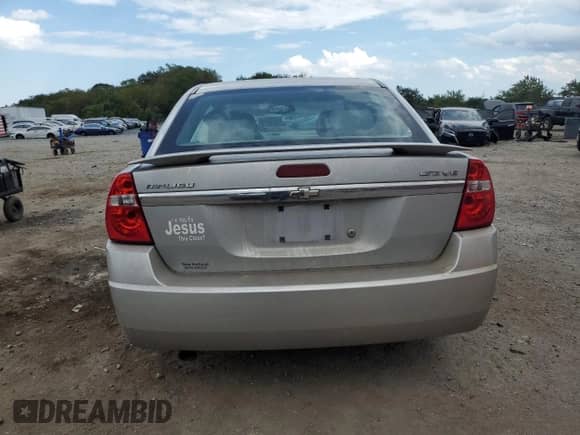 2006 Chevrolet Malibu LTZ с VIN 1G1ZU53846F183928, выставлен на аукционе Copart как лот 71655475 с пробегом 213 509 миль миль и Списание • Salvage title. История ставок и продаж доступна на DreamBid. Изображение 6.