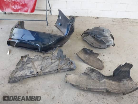 2020 Toyota Camry SE с VIN 4T1G11AK7LU871519, выставлен на аукционе IAAI как лот 43422631 с пробегом 46 582 миль миль и . История ставок и продаж доступна на DreamBid. Изображение 12.