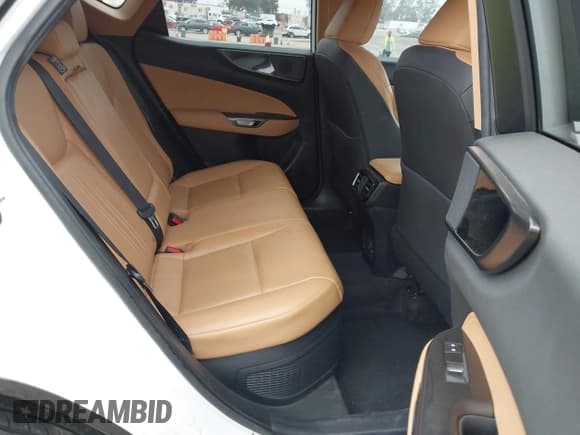 ✅ 2024 Lexus NX 350h • VIN: JTJAKCEZ5R5010740 • Lot: 42455078. Wystawiony na IAAI z przebiegiem 112 381 mil. Bezpłatny archiwum sprzedaży aukcyjnych z USA i szczegółowy raport historii pojazdu na DreamBid. Zdjęcie 8.