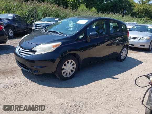 ✅ 2014 Nissan Note S Plus • VIN: 3N1CE2CP4EL393453 • Lot: 43167313. Listed on IAAI with 165,973 mi. Free auction sales archive from the USA and detailed vehicle history report at DreamBid. Image 2.