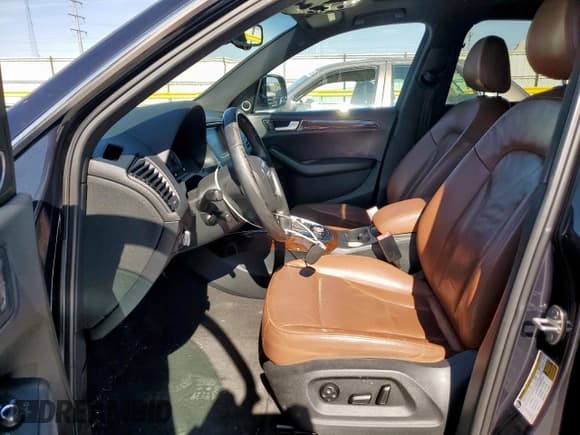 ✅ 2012 Audi Q5 Prestige • VIN: WA1WKAFP9CA022182 • Lot: 90699725. Listed on Copart with 146,129 mi. Free auction sales archive from the USA and detailed vehicle history report at DreamBid. Image 7.