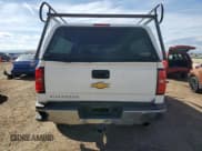 ✅ 2018 Chevrolet Silverado 2500HD Work Truck • VIN: 1GC1KUEG8JF129954 • Лот: 83872845. Опубликован ранее на Copart с пробегом 297 588 миль. Бесплатный доступ к архиву аукционных продаж из США и подробный отчёт об истории автомобиля на DreamBid. Изображение 6.