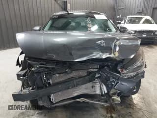 ✅ 2018 Kia Cadenza Technology • VIN: KNALC4J15J5114449 • Lot: 42423539. Wystawiony na IAAI z przebiegiem 64 324 mil. Bezpłatny archiwum sprzedaży aukcyjnych z USA i szczegółowy raport historii pojazdu na DreamBid. Zdjęcie 6.