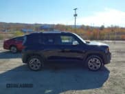✅ 2016 Jeep Renegade Limited • VIN: ZACCJBDT8GPD10766 • Lot: 43615164. Wystawiony na IAAI z przebiegiem 67 683 mil. Bezpłatny archiwum sprzedaży aukcyjnych z USA i szczegółowy raport historii pojazdu na DreamBid. Zdjęcie 13.