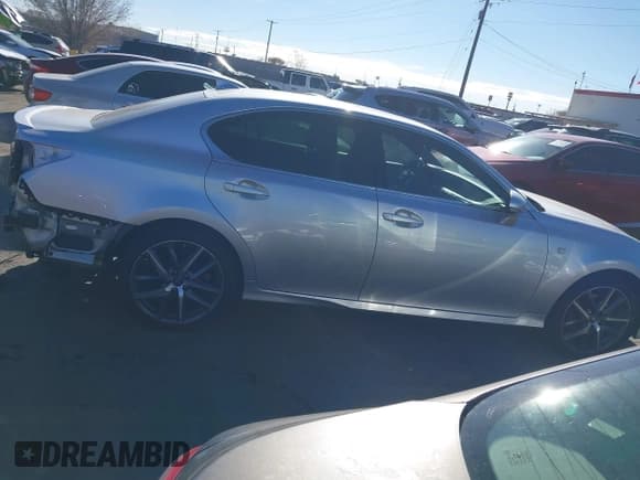 ✅ 2018 Lexus GS 350 • VIN: JTHCZ1BL1JA009946 • Лот: 43797150. Опубликован ранее на IAAI с пробегом 71 617 миль. Бесплатный доступ к архиву аукционных продаж из США и подробный отчёт об истории автомобиля на DreamBid. Изображение 14.