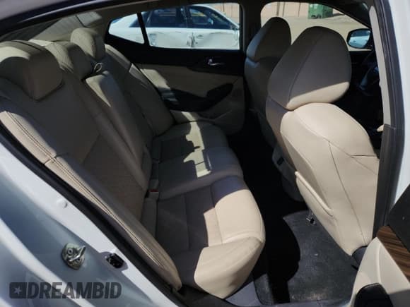 ✅ 2018 Nissan Maxima Platinum • VIN: 1N4AA6AP6JC400683 • Lot: 85194595. Listed on Copart with 93,444 mi. Free auction sales archive from the USA and detailed vehicle history report at DreamBid. Image 10.