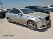 ✅ 2011 Mercedes-Benz E 550 Luxury • VIN: WDDHF9AB7BA302006 • Лот: 57443775. Опубликован ранее на Copart с пробегом 157 341 миль. Бесплатный доступ к архиву аукционных продаж из США и подробный отчёт об истории автомобиля на DreamBid. Изображение 4.