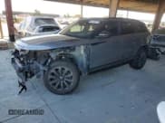 ✅ 2020 Land Rover Range Rover Velar R-Dynamic S • VIN: SALYK2FVXLA263535 • Lot: 81246235. Wystawiony na Copart z przebiegiem 32 441 mil. Bezpłatny archiwum sprzedaży aukcyjnych z USA i szczegółowy raport historii pojazdu na DreamBid. Zdjęcie 1.