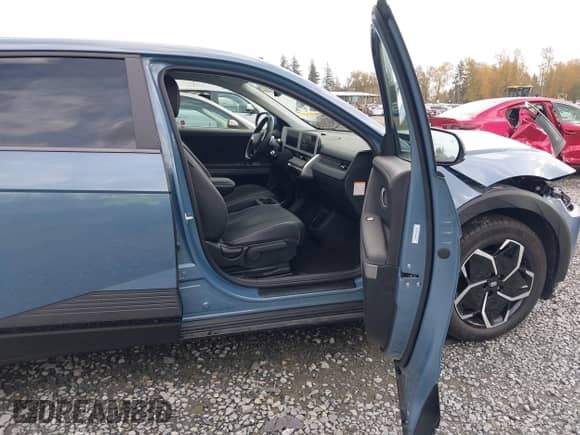 2023 Hyundai Ioniq 5 SEL with VIN KM8KN4AEXPU186267, listed as a IAAI auction lot 43558758 with 13,310 mi miles and . Bid and sale history available at DreamBid. Image 5.