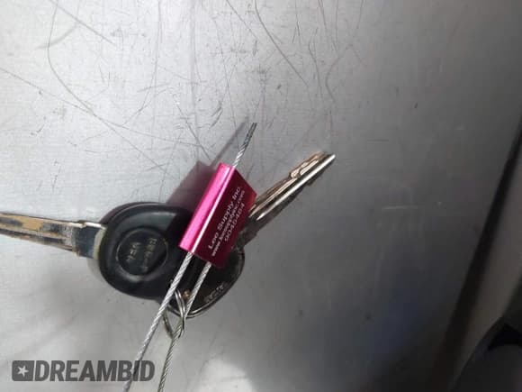 ✅ 2007 Saturn VUE V6 • VIN: 5GZCZ53467S862604 • Lot: 42131370. Wystawiony na IAAI z przebiegiem 172 288 mil. Bezpłatny archiwum sprzedaży aukcyjnych z USA i szczegółowy raport historii pojazdu na DreamBid. Zdjęcie 11.