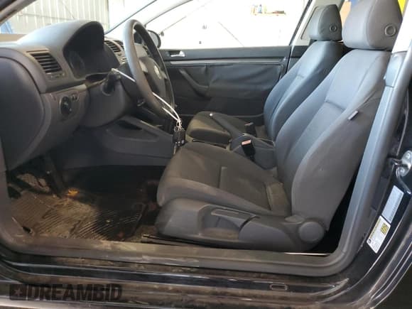 ✅ 2007 Volkswagen Rabbit • VIN: WVWAR71KX7W109382 • Lot: 75328634. Wystawiony na Copart z przebiegiem 132 516 mil. Bezpłatny archiwum sprzedaży aukcyjnych z USA i szczegółowy raport historii pojazdu na DreamBid. Zdjęcie 7.