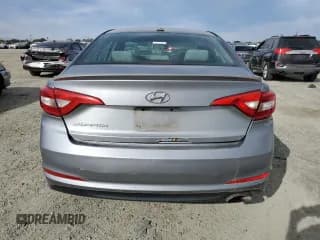 ✅ 2015 Hyundai Sonata SE • VIN: 5NPE24AF9FH011455 • Лот: 91481645. Опубликован ранее на Copart с пробегом 142 675 миль. Бесплатный доступ к архиву аукционных продаж из США и подробный отчёт об истории автомобиля на DreamBid. Изображение 6.