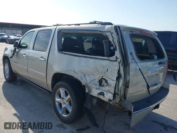 ✅ 2013 Chevrolet Suburban LTZ • VIN: 1GNSCKE01DR148980 • Lot: 42163113. Listed on IAAI with 186,261 mi. Free auction sales archive from the USA and detailed vehicle history report at DreamBid. Image 3.
