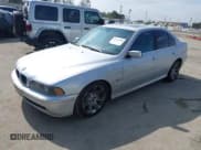 ✅ 2003 BMW 5 Series 525i • VIN: WBADT43413G032463 • Lot: 42574016. Wystawiony na IAAI z przebiegiem 185 581 mil. Bezpłatny archiwum sprzedaży aukcyjnych z USA i szczegółowy raport historii pojazdu na DreamBid. Zdjęcie 2.