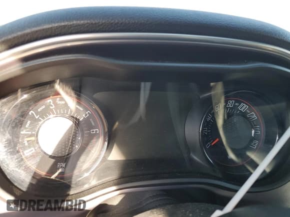 ✅ 2018 Dodge Challenger GT • VIN: 2C3CDZGG4JH235110 • Lot: 70253264. Wystawiony na Copart z przebiegiem Nie podano. Bezpłatny archiwum sprzedaży aukcyjnych z USA i szczegółowy raport historii pojazdu na DreamBid. Zdjęcie 9.