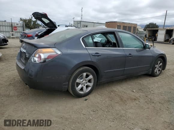 ✅ 2007 Nissan Altima SL • VIN: 1N4BL21E57N477015 • Lot: 66549065. Wystawiony na Copart z przebiegiem 166 743 mil. Bezpłatny archiwum sprzedaży aukcyjnych z USA i szczegółowy raport historii pojazdu na DreamBid. Zdjęcie 3.