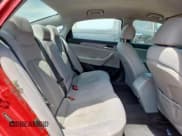 ✅ 2018 Hyundai Sonata SE • VIN: 5NPE24AF4JH671511 • Лот: 70567515. Опубликован ранее на Copart с пробегом 212 323 миль. Бесплатный доступ к архиву аукционных продаж из США и подробный отчёт об истории автомобиля на DreamBid. Изображение 10.