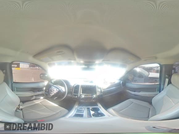 ✅ 2019 Ford Expedition XLT • VIN: 1FMJU1HT6KEA67684 • Lot: 53396385. Wystawiony na Copart z przebiegiem 87 892 mil. Bezpłatny archiwum sprzedaży aukcyjnych z USA i szczegółowy raport historii pojazdu na DreamBid. Zdjęcie 14.