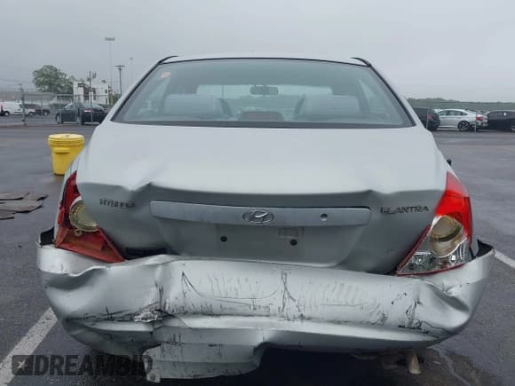 ✅ 2006 Hyundai Elantra GLS • VIN: KMHDN46D06U208428 • Lot: 42458332. Wystawiony na IAAI z przebiegiem 147 169 mil. Bezpłatny archiwum sprzedaży aukcyjnych z USA i szczegółowy raport historii pojazdu na DreamBid. Zdjęcie 16.