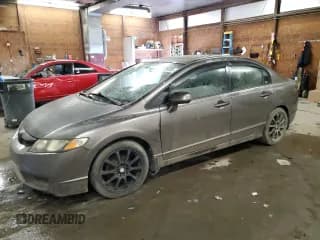 ✅ 2009 Honda Civic EX-L • VIN: 2HGFA16929H512372 • Лот: 82575035. Опубликован ранее на Copart с пробегом Не указан. Бесплатный доступ к архиву аукционных продаж из США и подробный отчёт об истории автомобиля на DreamBid. Изображение 1.