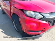 ✅ 2018 Honda HR-V LX • VIN: 3CZRU5G37JM702396 • Lot: 42939384. Listed on IAAI with 84,661 mi. Free auction sales archive from the USA and detailed vehicle history report at DreamBid. Image 6.