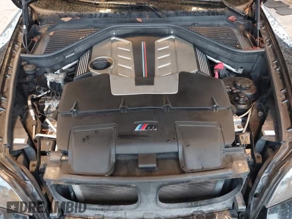 ✅ 2013 BMW X5 M • VIN: 5YMGY0C54DLL15734 • Lot: 43678676. Wystawiony na IAAI z przebiegiem 99 167 mil. Bezpłatny archiwum sprzedaży aukcyjnych z USA i szczegółowy raport historii pojazdu na DreamBid. Zdjęcie 10.