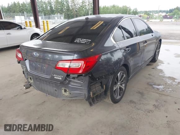 ✅ 2015 Subaru Legacy Premium • VIN: 4S3BNAC63F3008844 • Lot: 42426258. Wystawiony na IAAI z przebiegiem 109 782 mil. Bezpłatny archiwum sprzedaży aukcyjnych z USA i szczegółowy raport historii pojazdu na DreamBid. Zdjęcie 4.