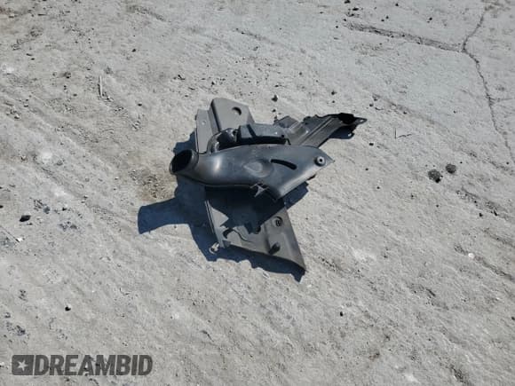 ✅ 2016 Honda Odyssey EX-L • VIN: 5FNRL5H69GB045969 • Lot: 82449355. Wystawiony na Copart z przebiegiem 142 970 mil. Bezpłatny archiwum sprzedaży aukcyjnych z USA i szczegółowy raport historii pojazdu na DreamBid. Zdjęcie 13.