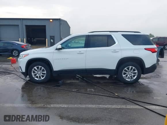 2021 Chevrolet Traverse LT Cloth с VIN 1GNERGKW4MJ253903, выставлен на аукционе IAAI как лот 43240542 с пробегом 33 995 миль миль и . История ставок и продаж доступна на DreamBid. Изображение 14.