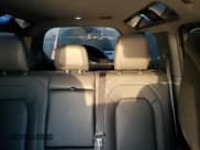 ✅ 2024 Land Rover Defender V8 • VIN: SALEBEEE1R2347848 • Lot: 90099055. Wystawiony na Copart z przebiegiem 8 020 mil. Bezpłatny archiwum sprzedaży aukcyjnych z USA i szczegółowy raport historii pojazdu na DreamBid. Zdjęcie 10.