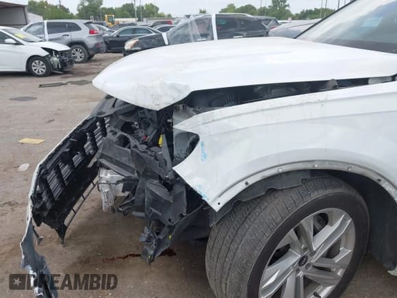 ✅ 2021 Audi Q7 Premium Plus • VIN: WA1LJAF7XMD025601 • Лот: 42982430. Опубликован ранее на IAAI с пробегом 69 875 миль. Бесплатный доступ к архиву аукционных продаж из США и подробный отчёт об истории автомобиля на DreamBid. Изображение 6.