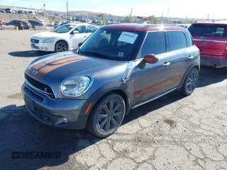 ✅ 2016 MINI Countryman S • VIN: WMWZC5C5XGWU02423 • Lot: 43818464. Listed on IAAI with 124,586 mi. Free auction sales archive from the USA and detailed vehicle history report at DreamBid. Image 2.