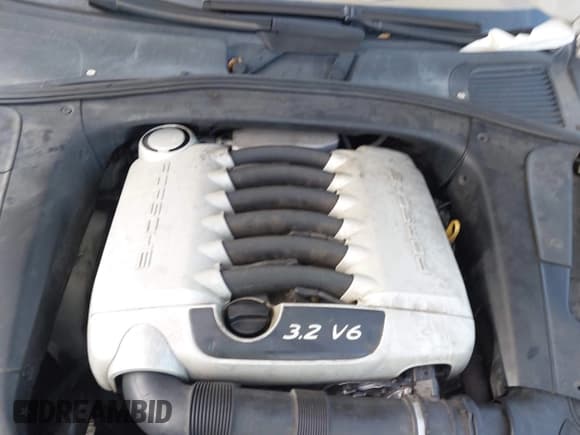 ✅ 2006 Porsche Cayenne • VIN: WP1AA29P16LA25878 • Lot: 42891459. Wystawiony na IAAI z przebiegiem Nie podano. Bezpłatny archiwum sprzedaży aukcyjnych z USA i szczegółowy raport historii pojazdu na DreamBid. Zdjęcie 10.