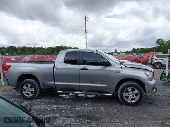 ✅ 2010 Toyota Tundra • VIN: 5TFRY5F18AX094845 • Lot: 42977936. Listed on IAAI with 141,109 mi. Free auction sales archive from the USA and detailed vehicle history report at DreamBid. Image 13.