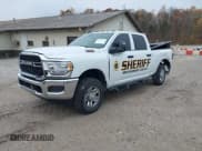 ✅ 2024 Ram 2500 Tradesman • VIN: 3C6UR5CJ5RG152008 • Lot: 43648312. Wystawiony na IAAI z przebiegiem 10 895 mil. Bezpłatny archiwum sprzedaży aukcyjnych z USA i szczegółowy raport historii pojazdu na DreamBid. Zdjęcie 2.