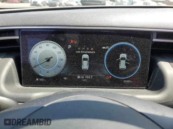 ✅ 2022 Hyundai Tucson SEL • VIN: 5NMJF3AE0NH092362 • Lot: 60678403. Wystawiony na Copart z przebiegiem 22 383 mil. Bezpłatny archiwum sprzedaży aukcyjnych z USA i szczegółowy raport historii pojazdu na DreamBid. Zdjęcie 9.