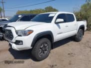 ✅ 2021 Toyota Tacoma SR • VIN: 3TMCZ5AN3MM404276 • Lot: 42932628. Wystawiony na IAAI z przebiegiem 48 978 mil. Bezpłatny archiwum sprzedaży aukcyjnych z USA i szczegółowy raport historii pojazdu na DreamBid. Zdjęcie 2.