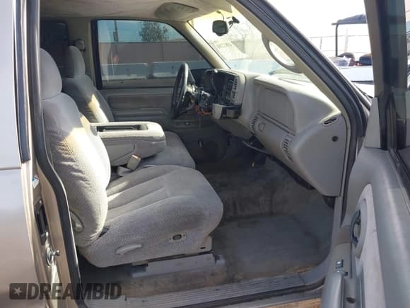 ✅ 1998 Chevrolet Silverado 1500 • VIN: 1GCEK19R7WR154118 • Lot: 43812268. Listed on IAAI with 162,979 mi. Free auction sales archive from the USA and detailed vehicle history report at DreamBid. Image 5.