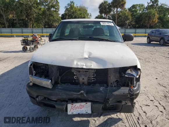 ✅ 2001 Chevrolet S-10 • VIN: 1GCCS14W518179151 • Lot: 58914675. Listed on Copart with 146,713 mi. Free auction sales archive from the USA and detailed vehicle history report at DreamBid. Image 5.