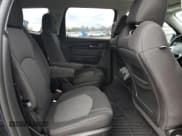 ✅ 2017 Chevrolet Traverse LT • VIN: 1GNKRGKD6HJ175843 • Lot: 49423684. Wystawiony na Copart z przebiegiem 45 929 mil. Bezpłatny archiwum sprzedaży aukcyjnych z USA i szczegółowy raport historii pojazdu na DreamBid. Zdjęcie 10.