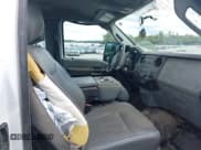 ✅ 2013 Ford F-250 XL • VIN: 1FT7X2BT8DEA72909 • Лот: 40424932. Опубликован ранее на IAAI с пробегом 392 409 миль. Бесплатный доступ к архиву аукционных продаж из США и подробный отчёт об истории автомобиля на DreamBid. Изображение 5.