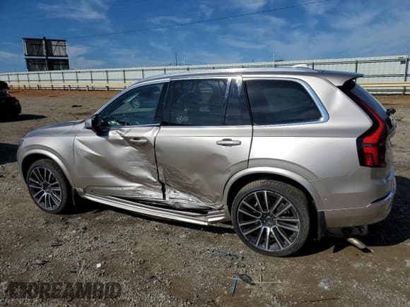 ✅ 2025 Volvo XC90 • VIN: YV4062PGXS1358875 • Lot: 68701975. Wystawiony na Copart z przebiegiem 8 030 mil. Bezpłatny archiwum sprzedaży aukcyjnych z USA i szczegółowy raport historii pojazdu na DreamBid. Zdjęcie 2.