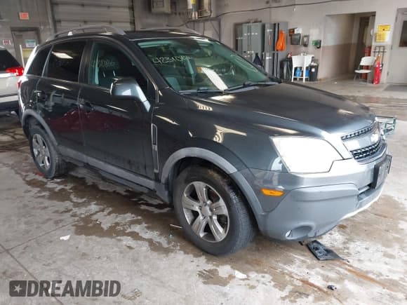 ✅ 2013 Chevrolet Captiva Sport LS • VIN: 3GNAL2EK0DS595357 • Lot: 42310866. Wystawiony na IAAI z przebiegiem 160 431 mil. Bezpłatny archiwum sprzedaży aukcyjnych z USA i szczegółowy raport historii pojazdu na DreamBid. Zdjęcie 1.