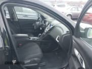 ✅ 2015 Chevrolet Equinox LS • VIN: 2GNALAEK3F1147820 • Лот: 43650647. Опубликован ранее на IAAI с пробегом 241 790 миль. Бесплатный доступ к архиву аукционных продаж из США и подробный отчёт об истории автомобиля на DreamBid. Изображение 5.